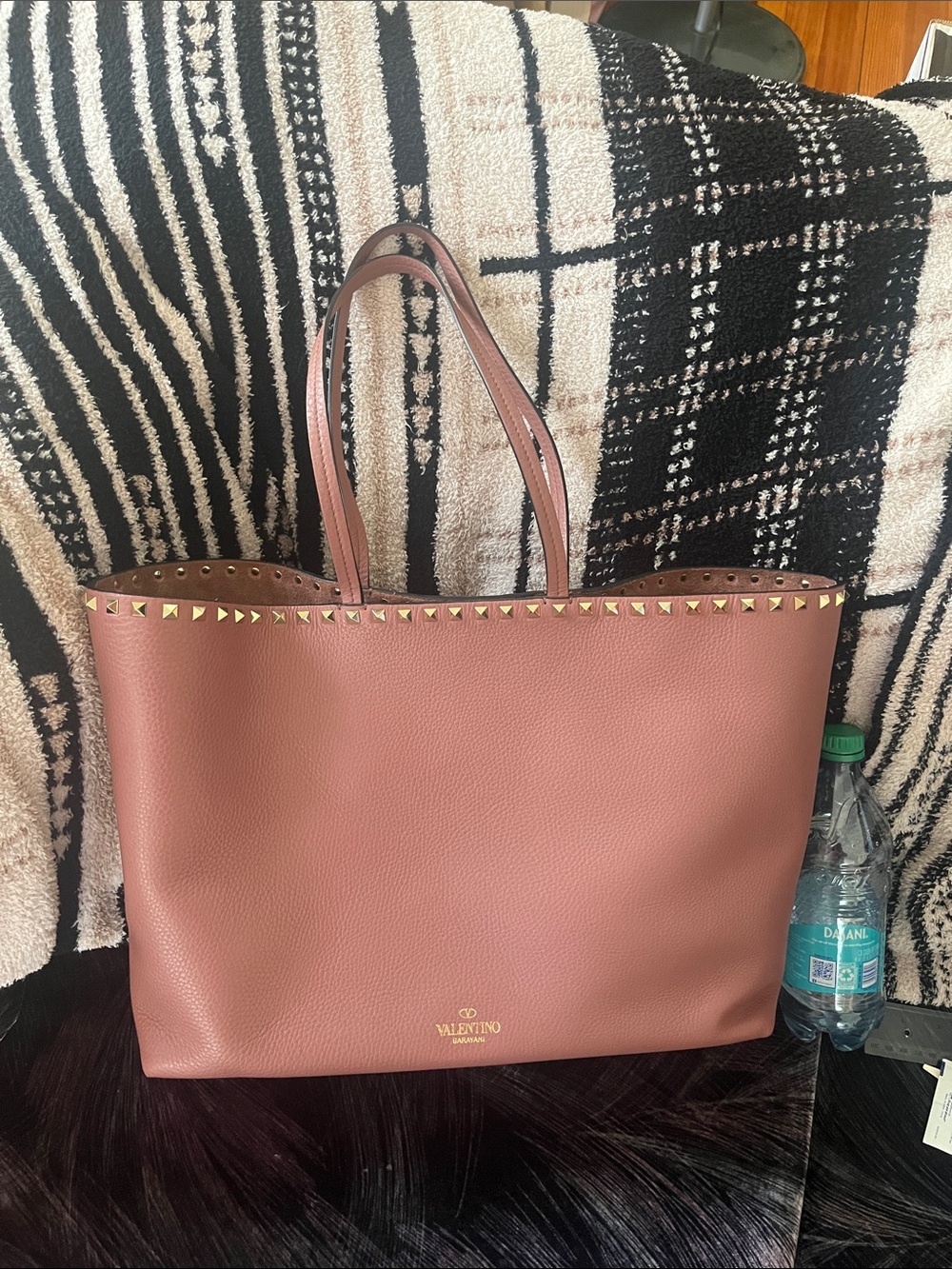 Valentino Garavani Rose Rockstud Leather Tote